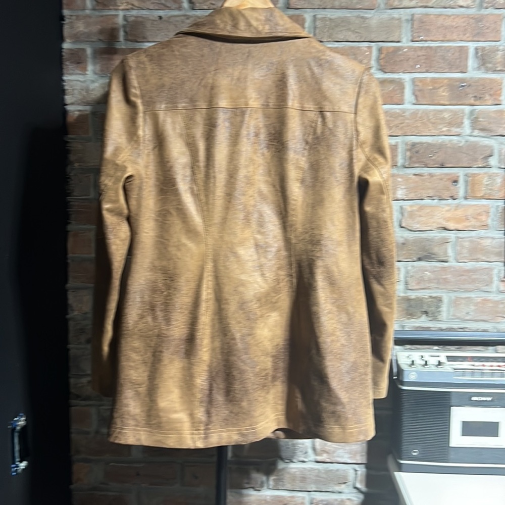 Beautiful fall Jacket - Picture 11 of 14